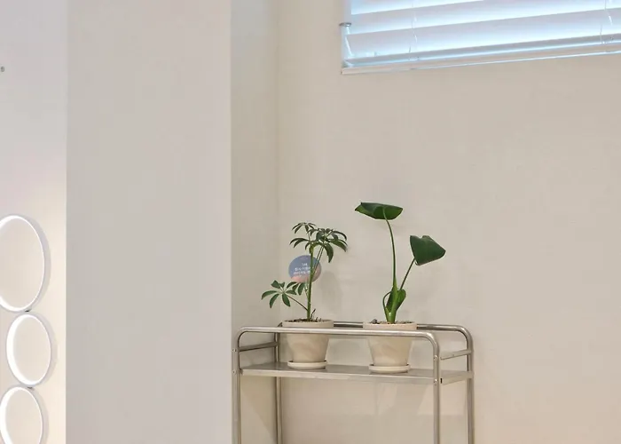 #2 Jeonpo Station House 4br, 2ba Sleeps 16 Appartement Busan