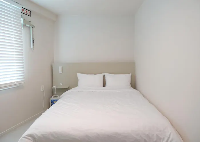 #2 Jeonpo Station House 4br, 2ba Sleeps 16 Appartement Busan