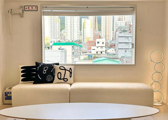 #2 Jeonpo Station House 4br, 2ba Sleeps 16 Appartement Busan