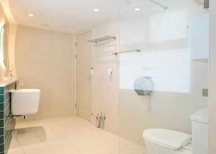 #2 Jeonpo Station House 4br, 2ba Sleeps 16 Appartement Busan
